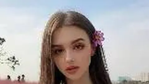 71岁日本声优银河万丈确诊新冠